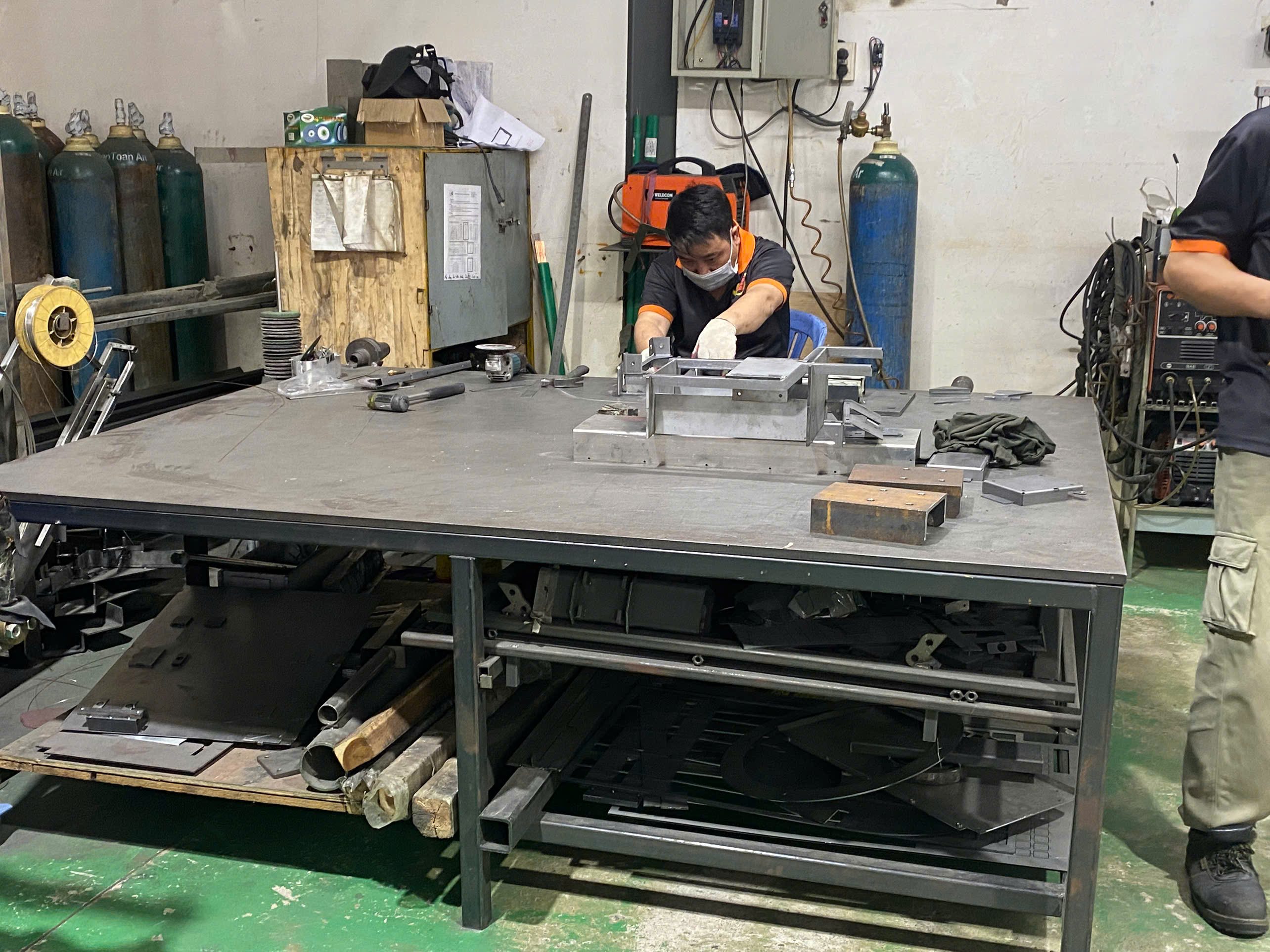 Welding area 1.jpg